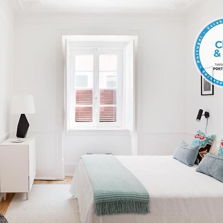 Renovated Charming Apartment With Terrace In Lapa Lisboa Exterior foto