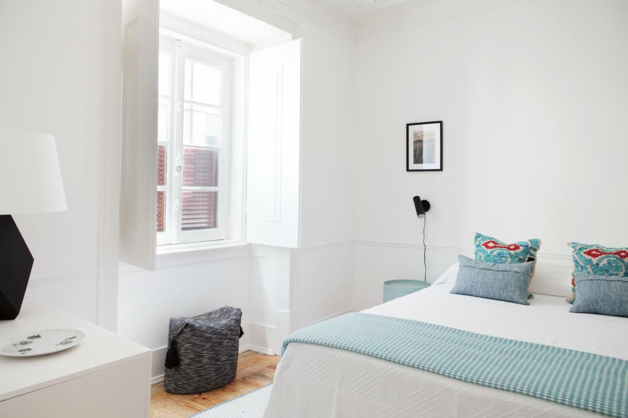 Renovated Charming Apartment With Terrace In Lapa Lisboa Exterior foto